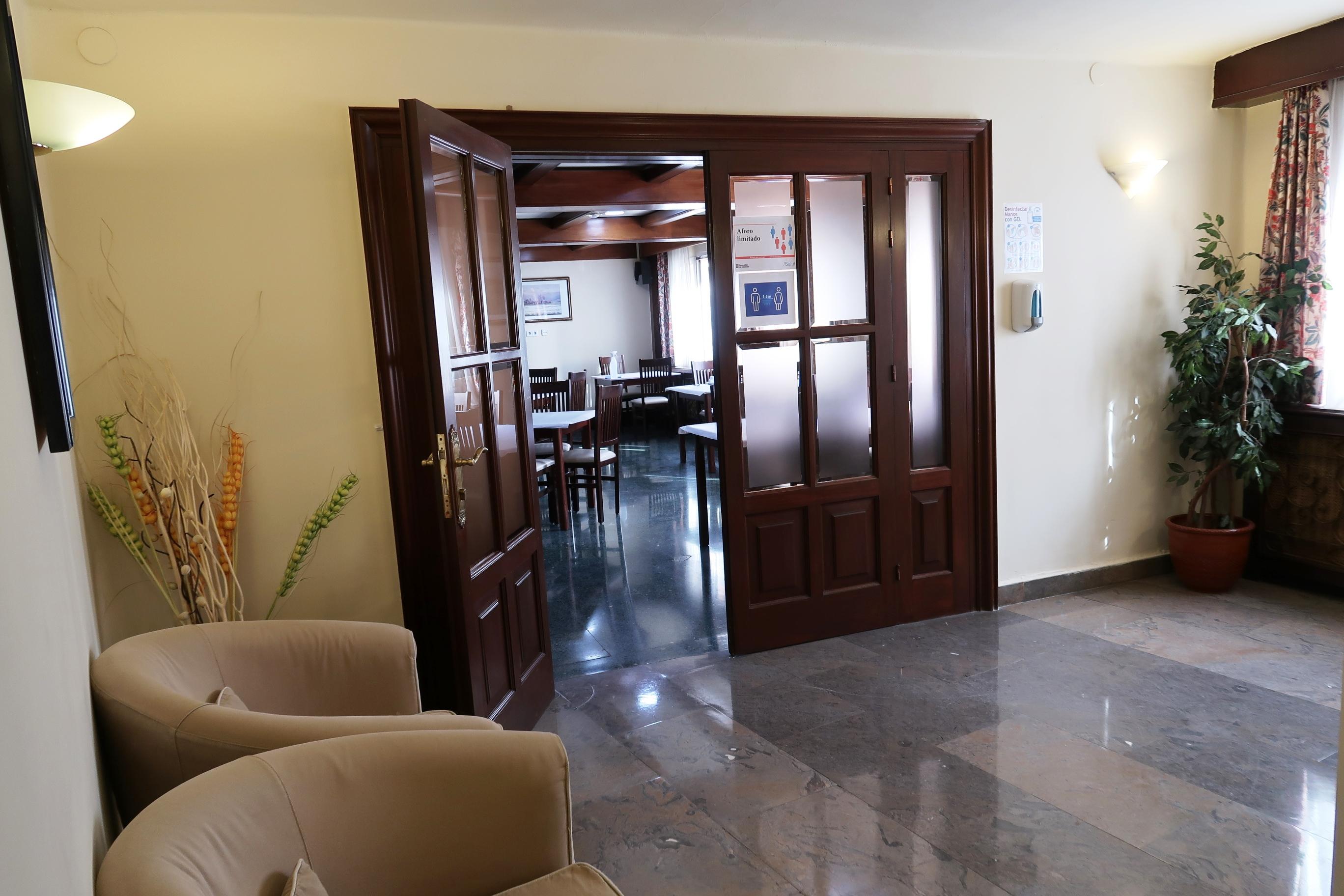 Hotel Urogallo Βιέλα Εξωτερικό φωτογραφία